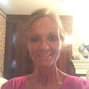 Meet your Posher, Myra